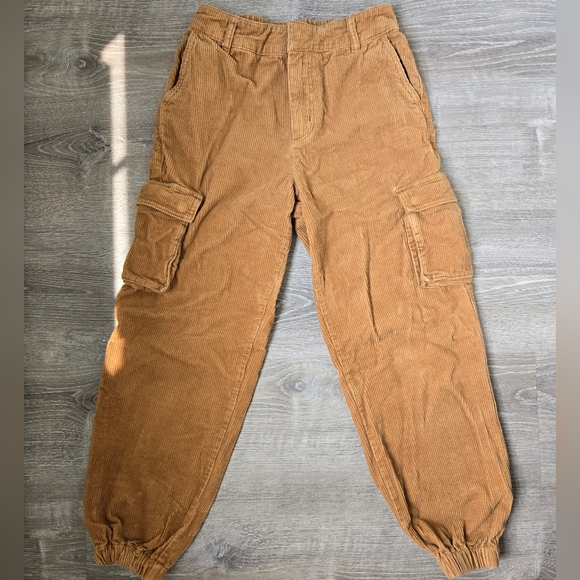 Forever 21 Women's Brown Corduroy Cargo Jogger Pants Size Small Fall And Autumn - Picture 1 of 6